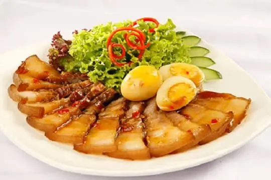 201310161147380000005 monngonmoingay.com thit chien xot nuoc tuong 1