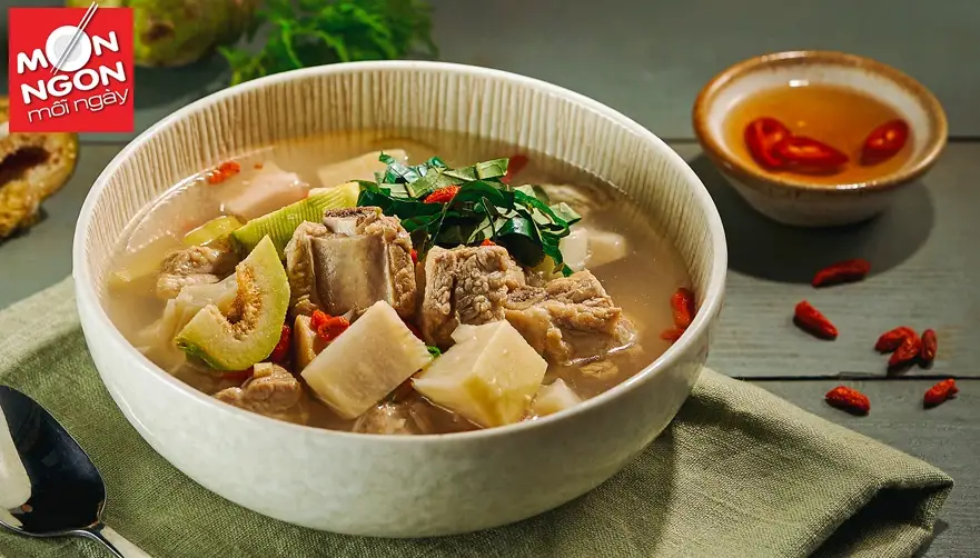 canh sườn m&iacute;t non trải vả