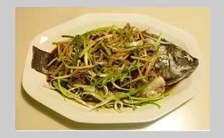 Học làm các món hấp ngon: Món cá rô phi hấp gừng ngon bổ