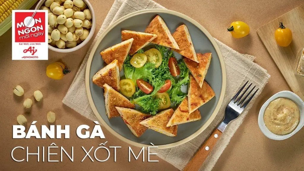 Mẹ thử ngay món bánh gà chấm xốt mè bổ dưỡng cho bé yêu