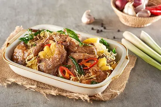 4 cách biến tấu món chim cút ngon và hấp dẫn hơn