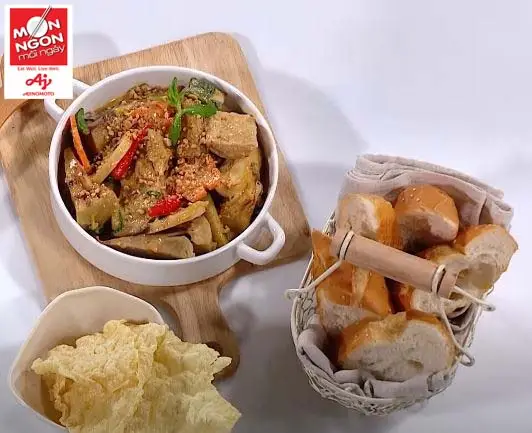 Cách làm món mít non om sườn chay củ sen thanh đạm