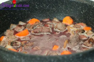 c&aacute;ch l&agrave;m b&ograve; hầm 4