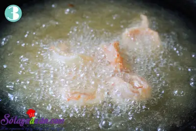 c&aacute;ch l&agrave;m t&ocirc;m chi&ecirc;n cốt dừa 3