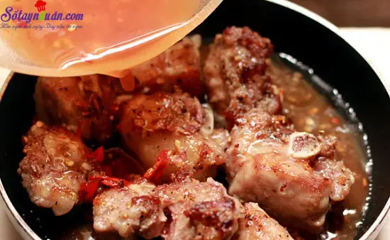 c&aacute;ch nấu sườn chua ngọt 5
