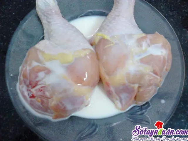 đ&ugrave;i g&agrave; chi&ecirc;n gi&ograve;n