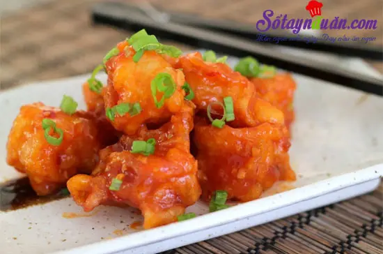 Tôm tẩm bột rán sốt chua ngọt hấp dẫn không thể chối từ