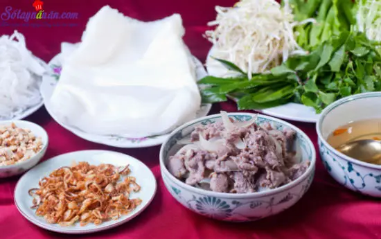 c&aacute;ch l&agrave;m phở cuốn 1