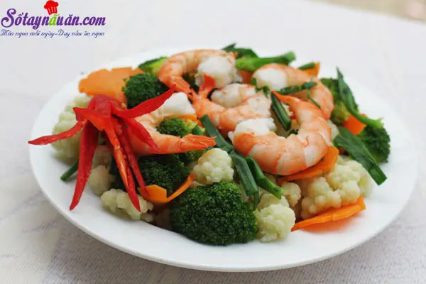 b&ocirc;ng cải xanh x&agrave;o t&ocirc;m