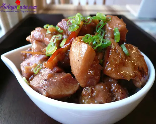 Cách làm gà kho gừng ngon cơm ngày lạnh