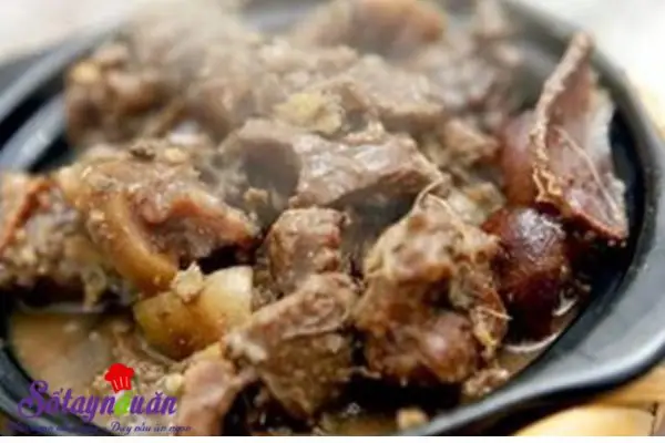 Thịt sẽ c&oacute; hương vị thơm v&agrave; thịt mềm hơn nếu được đun ở hai lần