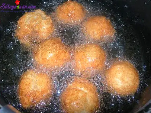 Thịt vi&ecirc;n sốt chua ngọt 3