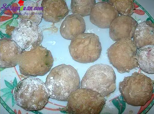 Thịt vi&ecirc;n sốt chua ngọt 2