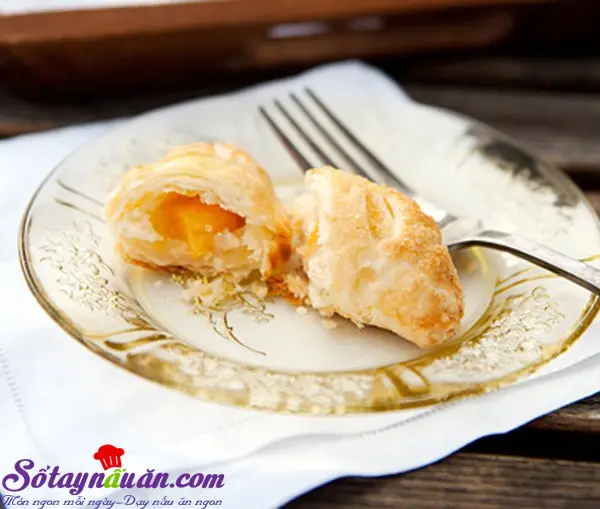 B&aacute;nh xếp nh&acirc;n đ&agrave;o