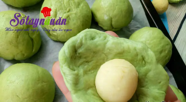 C&aacute;ch l&agrave;m b&aacute;nh bao chay nh&acirc;n tr&agrave; xanh cực dễ cực ngon 6