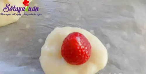 C&aacute;ch l&agrave;m mochi hoa quả dẻo thơm m&aacute;t l&agrave;nh 4