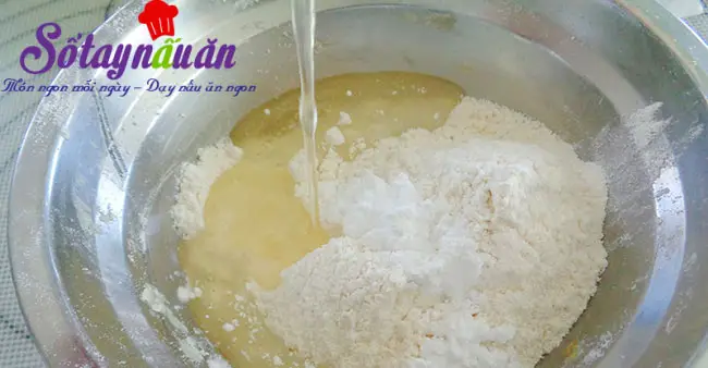 Học l&agrave;m b&aacute;nh trung thu cầu vồng bảy sắc đẹp m&ecirc; mẩn
