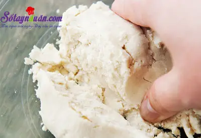 Hướng dẫn l&agrave;m b&aacute;nh bao chi&ecirc;n nh&acirc;n lạp xường ngon 5