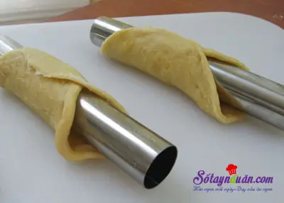C&aacute;ch l&agrave;m b&aacute;nh cannoli 6