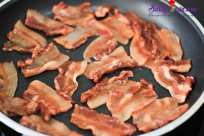 Hướng dẫn l&agrave;m b&aacute;nh bao nh&acirc;n thịt ba chỉ ngon b&aacute; ch&aacute;y 6
