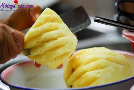 c&aacute;ch l&agrave;m b&aacute;nh dứa 1