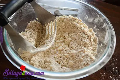 Hướng dẫn l&agrave;m b&aacute;nh scones hương quế gi&ograve;n tan thơm ngon 3 (1)