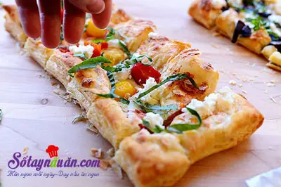 pizza l&agrave;m từ vỏ b&aacute;nh pastry vị ngon kh&oacute; chối từ 6