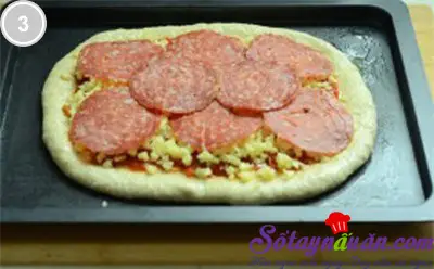 Pizza x&uacute;c x&iacute;ch gi&ograve;n thơm 3