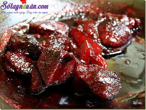 Hướng dẫn c&aacute;ch l&agrave;m thịt x&aacute; x&iacute;u ngon kh&oacute; cưỡng 5