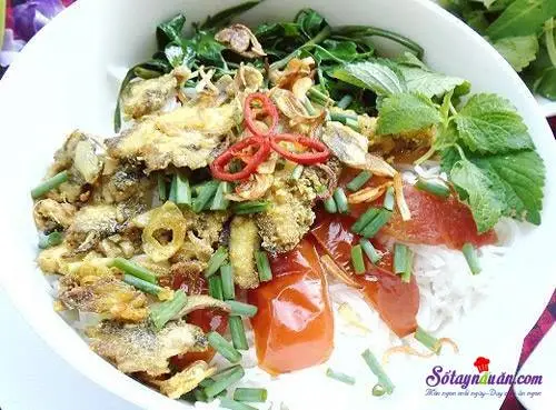 B&iacute; quyết l&agrave;m b&uacute;n c&aacute; r&ocirc; đồng thơm ngon đ&uacute;ng vị 8