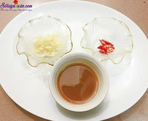 C&aacute;ch nấu canh chua mực thanh m&aacute;t bổ dưỡng ng&agrave;y h&egrave; 2