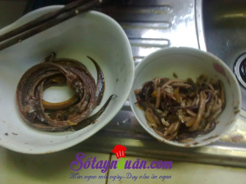 ch&aacute;o lươn thơm ngon bổ dưỡng