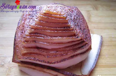 Độc đ&aacute;o với thịt sốt h&igrave;nh kim tự th&aacute;p - m&oacute;n ngon H&agrave;ng Ch&acirc;u 6