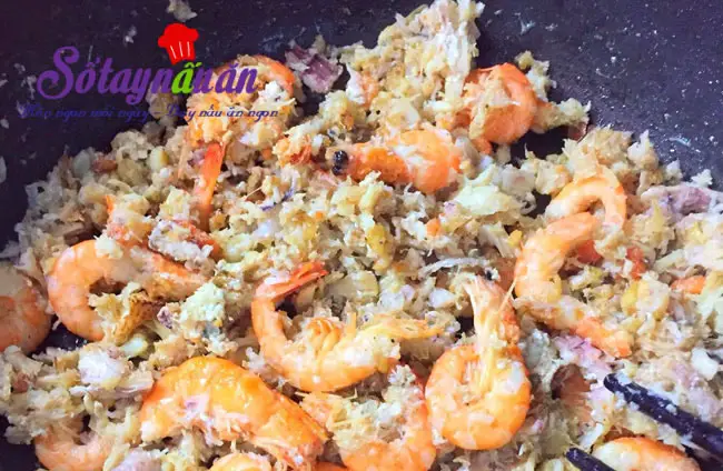 C&aacute;ch l&agrave;m miến x&agrave;o hải sản 1