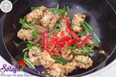 Mực x&agrave;o b&ocirc;ng hẹ 6