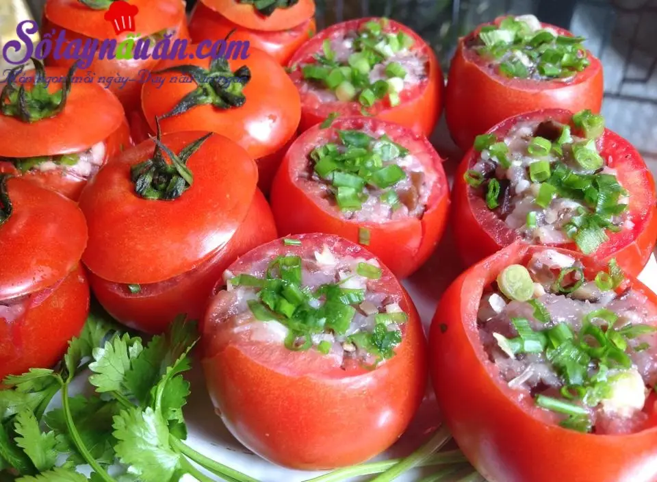 thịt đ&uacute;c c&agrave; chua hấp