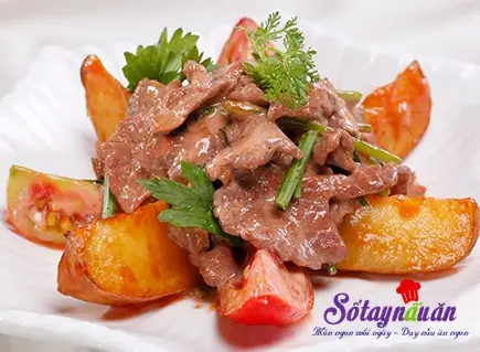 Hướng dẫn cách làm thịt bò xào khoai tây cà chua